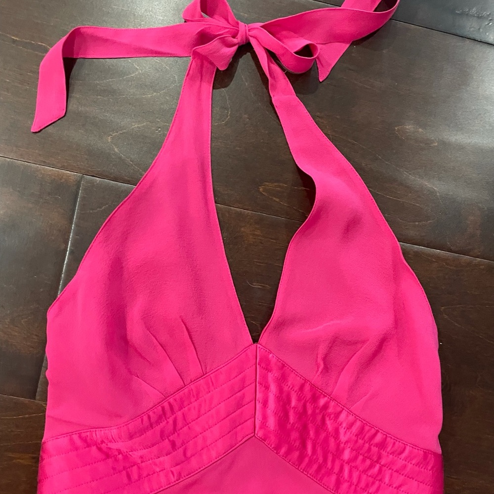 Gorgeous flowing bright pink silk halter dress 💗